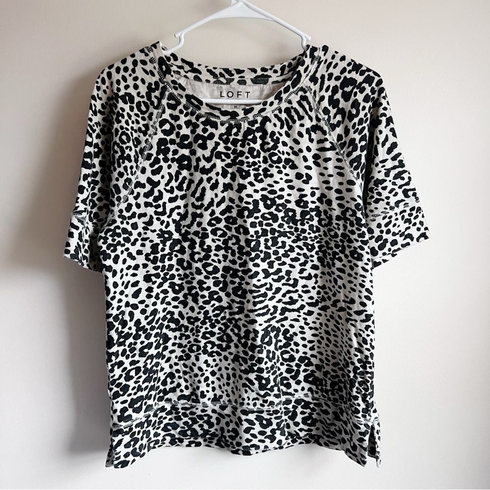 Loft Tan Animal Print Short Sleeve Sweatshirt Tee Blouse